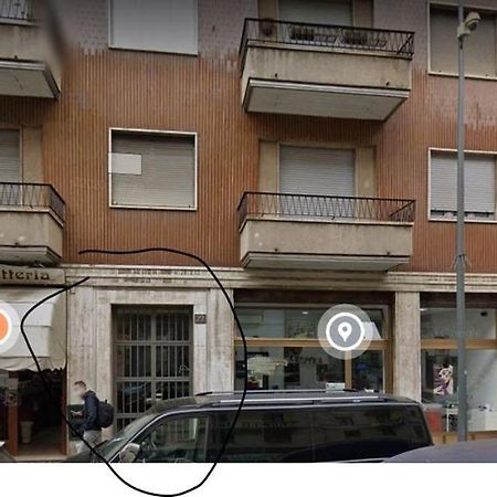 Kibilu - Via Ponte Seveso Stazione Centrale Milan Bagian luar foto